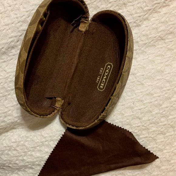 Coach Sunglasses Case - Picture 3 of 3